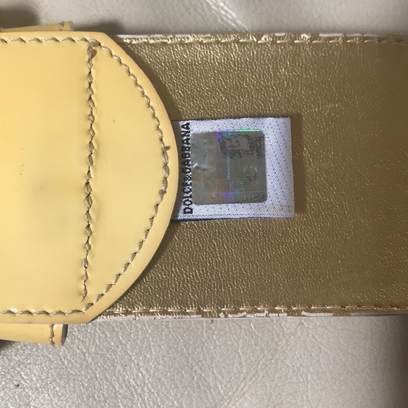 Authentic D&G Yellow patent leather belt - Picture 2 of 5